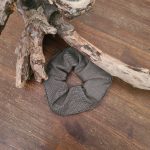 Scrunchi braun kariert – Bild 2