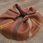 Scrunchi rotbraun Streifen – Bild 3