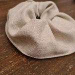 Scrunchi beige Leinen – Bild 2